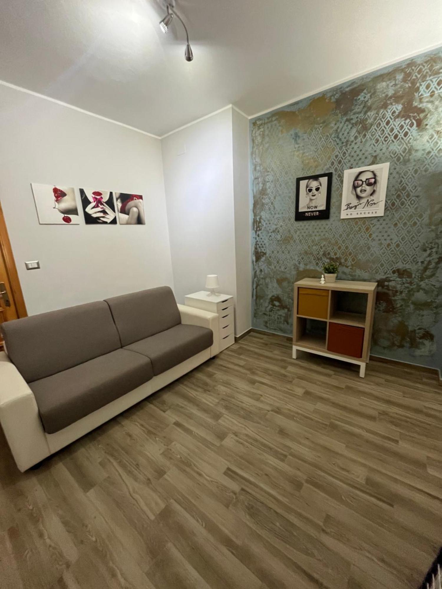 Bouganville Casa Vacanza Ambiente Climatizzato Con Wi Fi Pineto Extérieur photo