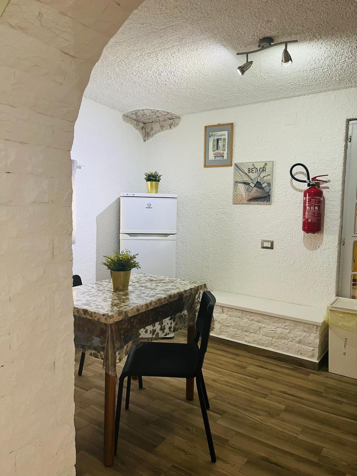 Bouganville Casa Vacanza Ambiente Climatizzato Con Wi Fi Pineto Extérieur photo